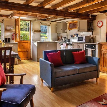 Finest Retreats - Great Cantal Granary لاندريندود ويلز المظهر الخارجي الصورة