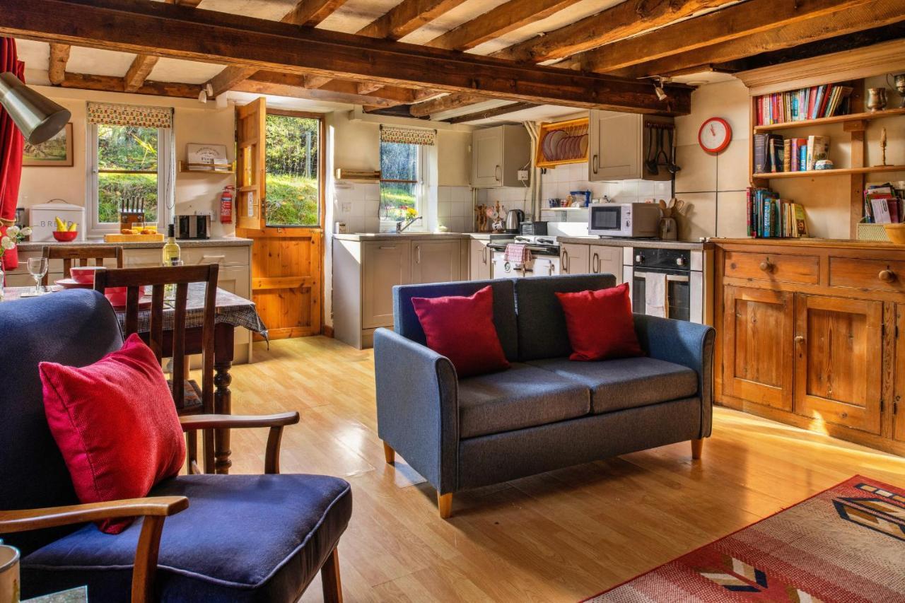 Finest Retreats - Great Cantal Granary لاندريندود ويلز المظهر الخارجي الصورة