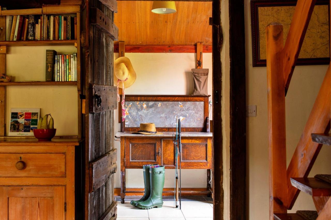 Finest Retreats - Great Cantal Granary لاندريندود ويلز المظهر الخارجي الصورة